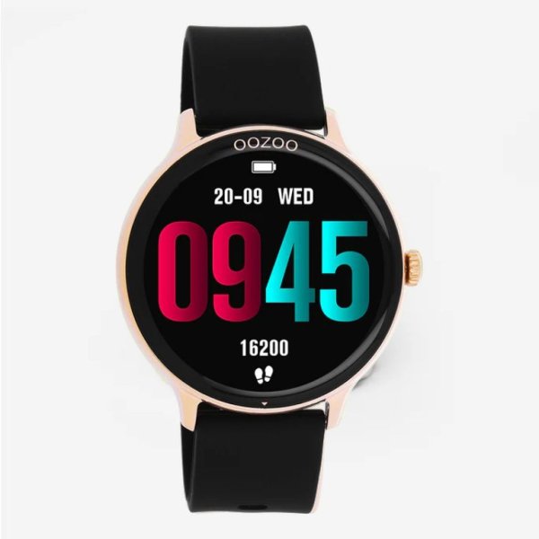 Q00133 Rosé goudkleurige OOZOO smartwatch met zwarte rubber band €79,95